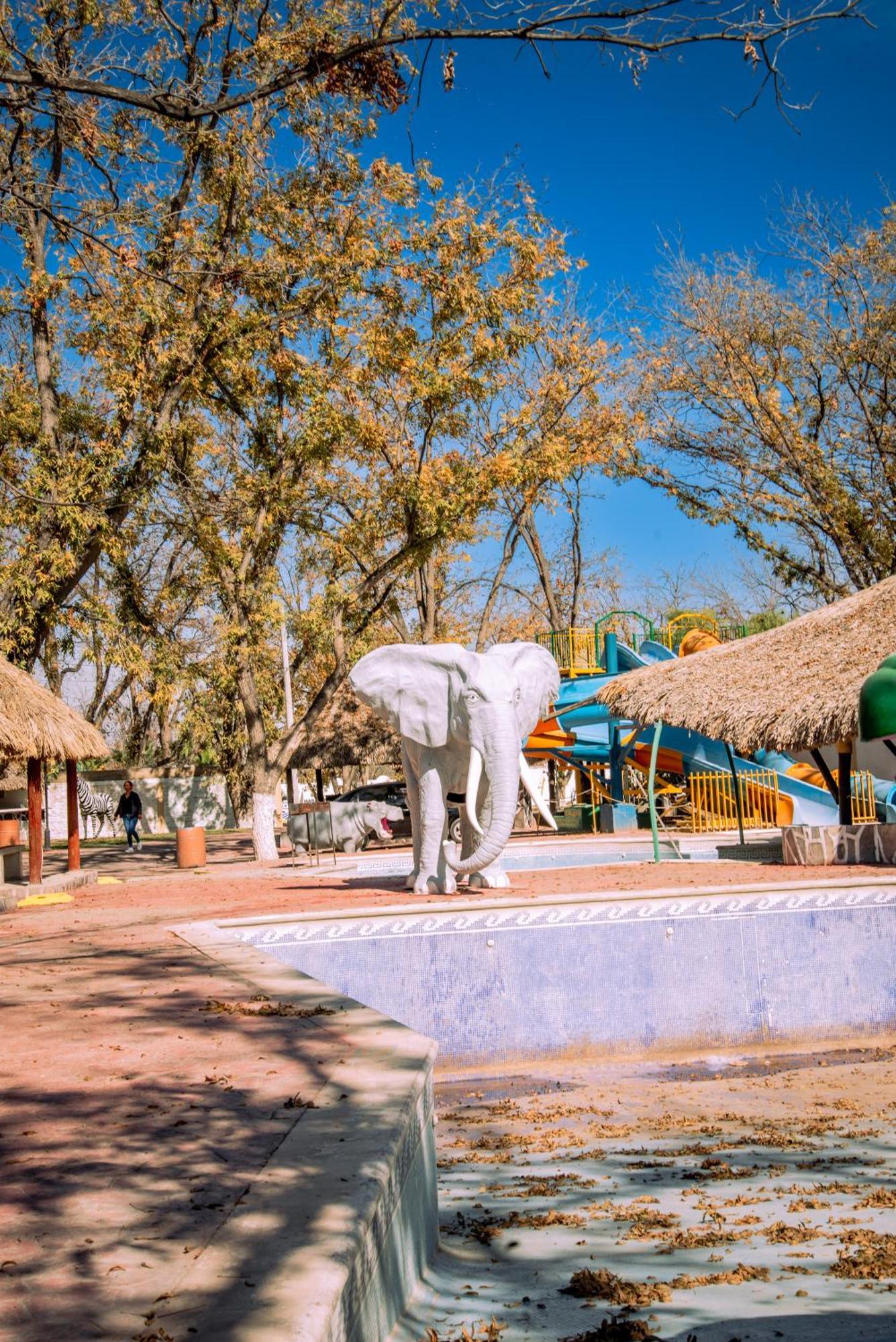 Hotel Pueblo Viejo Parras de la Fuente Exterior photo