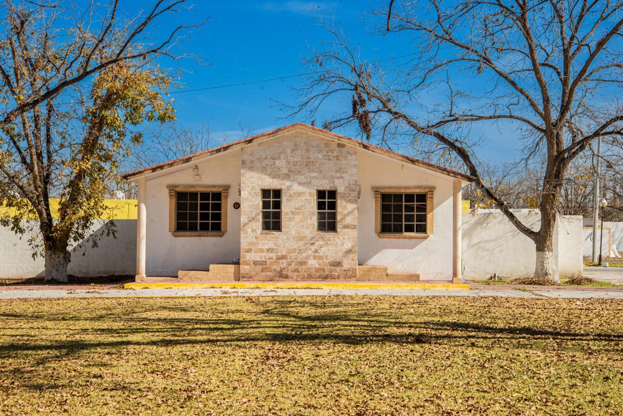 Hotel Pueblo Viejo Parras de la Fuente Exterior photo